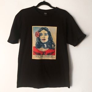 Obey Tops - Obey We The people Defend Dignity Shirt sz Medium Obey Tops - Obey We The people Defend Dignity Shirt sz Medium